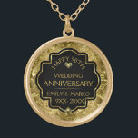 Colar Banhado A Ouro 50º aniversário de casamento Dourado e negro<br><div class="desc">Imagem de um damasco floral brilhante de ouro e diamantes de ouro com um modelo de texto personalizável para você personalizar.</div>