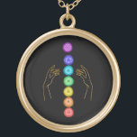Colar Banhado A Ouro *~* Curve Os Símbolos Chakra. Mãos de cicatrização<br><div class="desc">JOIAS poderosas E Douradas COM INTENÇÃO (R) - Joias Energeticamente Avançadas. Chakra e a cura de mãos num fundo negro. Como curador de energia espiritual a distância profissional desde 2001, aprendi, desenvolvi e utilizei o poder da intenção de cura de energia. Todo meu judeu com intenção (R) carregar a energia...</div>
