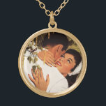 Colar Banhado A Ouro Proposta de casamento vintage, Amor e Romance<br><div class="desc">Vintage ilustration love and romance image que apresenta um homem e uma mulher abraçando-se e prestes a beijar-se. Ele acaba de lhe propor o casamento e ela aceitou! Uma proposta de casamento romântica!</div>