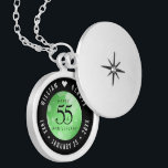 Colar Banhado A Prata 55.º aniversário do Casamento Emerald<br><div class="desc">Comemore o 55º aniversário de casamento com este armário elegante! Serif preta elegante e sans serif lettering com confete hexagonal em um fundo verde esmeralda adicionam um toque memorável para esta ocasião especial e marco extraordinário. Personalize com os nomes dos casais felizes e as datas para o aniversário da emerald....</div>