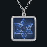 Colar Banhado A Prata A estrela de David judaica brilha<br><div class="desc">Personalize-o com inicial/nome do receptor ou suprima-o se você preferencialmente a teria sem texto. Design original pelo riverme* ©2012.</div>