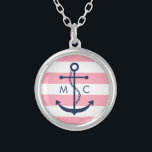 Colar Banhado A Prata Anchor das tiras de monograma branco azul-rosa<br><div class="desc">O na moda design apresenta uma silhueta âncora em faixas largas e pode ser personalizado com seu monograma,  iniciais,  nome ou qualquer texto de sua escolha.</div>