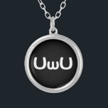 Colar Banhado A Prata Anime Feliz Da UwU Face Emoticon<br><div class="desc">UwU UwU UwU UwU Globe Trotters especializa-se em imagens idiossincráticas de todo o mundo. Aqui você encontrará Cartões de Saudação,  Cartões Postais,  Posters,  Mouséads e muito mais.</div>