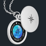 Colar Banhado A Prata Aniversário de Casamento de Topaz Azul Elegante 41<br><div class="desc">Comemore o aniversário de casamento de 41ruas com este armário elegante! As letras esbeltas a preto e branco com um confete hexagonal sobre fundo azul ceruliano acrescentam um toque memorável para esta ocasião especial e um marco extraordinário. Personalize com os nomes de casais felizes e adicione datas para seu aniversário...</div>