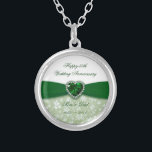Colar Banhado A Prata Aniversário de casamento do damasco 55th<br><div class="desc">As imagens de um Digitalbcon projetam a caracterização de uma cor do verde esmeralda e do branco e do tema do design do damasco com uma variedade de imagens, formas, padrões, estilos e pias batismais feitos sob encomenda neste do "design um--um-amável do aniversário de casamento damasco 55th". Com esta escolha...</div>