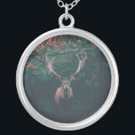 Colar Banhado A Prata Buck Deer Wild Animal<br><div class="desc">Buck Deer Wild Animal Esta fotografia maluca é encantadora. E a perfeita para trazer para casa. As árvores no fundo se transformam em camuflagem. Você pode personalizá-lo adicionando texto.</div>