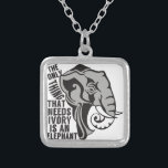 Colar Banhado A Prata Caça ao Troféu de Proibição de Elefantes<br><div class="desc">A única coisa que precisa de marfim é de um elefante. Os direitos dos animais são tão importantes. Parem com a caça furtiva de elefantes e proíbam a caça de troféus. Seja um ativista animal com este presente fofo.</div>