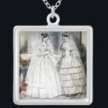 Colar Banhado A Prata Casamento vitoriano Vestido duas mulheres<br><div class="desc">A trabalho de arte impressão do vestido vitoriano de casamento é de uma revista de 1850 com a moda de casamento mais atualizada do dia. Bela arte!</div>