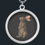 Colar Banhado A Prata Coelho<br><div class="desc">Coelho bonito pintado à mão.</div>