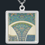 Colar Banhado A Prata Designs Orientais Azuis com Rostos Sorridentes<br><div class="desc">Designs orientais azuis magníficos e impressão florais constituem esta peça maravilhosa. Rostos sorridentes se aproximam de você com os designs. Compre uma cópia hoje!</div>