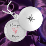 Colar Banhado A Prata Feminina bonito Eu Te Amo Coração<br><div class="desc">Bonito cesto com EU TE AMO e um abstrato cor-de-rosa rosa,  coração decorado floral. Adicione o nome para personalizar o que você ama!</div>