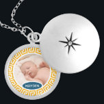 Colar Banhado A Prata Foto Personalizada Geométrica Amarela Moderna<br><div class="desc">Um medidor de fotos personalizado moderno com um quadro geométrico amarelo.</div>