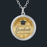 Colar Banhado A Prata Graduação Personalizada Do Formando Sparkle Dourad<br><div class="desc">Um presente de colar de graduação de brilho dourado elegante para um segundo grau ou formando universitário com o seu nome e classe de escola personalizados no centro. Personalize este cômico,  acessório da graduação moderna.</div>