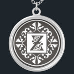 Colar Banhado A Prata Inicial preto e branco Z Monogrammed<br><div class="desc">Mostre seu orgulho em suas iniciais que vestem um pendente da letra do monograma. O design de prata à moda da inicial do monograma dos pendentes na moda da jóia criados exclusivamente adicionará um olhar elegante a seu vestuário. Os pendentes originais e elegantes do monograma igualmente fazem um presente memorável...</div>