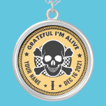 Colar Banhado A Prata KeTag de Medalhão de Recuperação de NA Personaliza<br><div class="desc">Nossos Chaveiros da Medallion de Recuperação de Vícios são uma maneira perfeita de reconhecer um aniversário de Sobriedade ou Aniversário de Recuperação porque eles oferecem algo que a massa produziu chaveiros de medalhões de medalhões simplesmente não pode... a opção de personalizar! Faça-os se sentirem únicos e apreciados dando personalização. Adicione...</div>