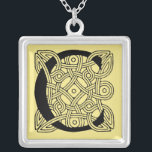 Colar Banhado A Prata Letra C Vintage Celtic Knot Monograma<br><div class="desc">Letra Celtic Knot C Para adicionar ou alterar a cor de fundo, clique em "Editar este design", clique em "fundo" e escolha uma cor. Se este produto tiver dois lados, clique em "camadas", escolha de volta e escolha a cor para o segundo lado. Em seguida, clique em "concluído" e adquira...</div>