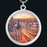 Colar Banhado A Prata Linha do Skyline da Cidade do Capitólio de Madrid<br><div class="desc">Espanha Madri Capitol City SkylineLinda Luz Laranja</div>