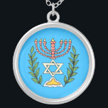 Colar Banhado A Prata Magen Persa David Menorah<br><div class="desc">Esta imagem foi adaptada de um antigo azulejo judeu persa e apresenta uma menorah com um Magen David (Estrela de David) enquadrado por ramos de oliveira. As imperfeições da imagem original pintada à mão foram preservadas.</div>