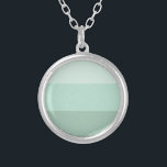 Colar Banhado A Prata Mão Verde Estimulada<br><div class="desc">Tendy green Ombre striped.</div>