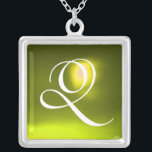 COLAR BANHADO A PRATA MONOGRAMA DA PEDRA GEM TOPAZ AMARELO MÁGICO<br><div class="desc">Design único e elegante com gemstone. Modelagem e renderização de enfermeiras muito precisas no 3D Studio Max por parte de Búlgaro Lumini .Part da série Hyper Talismans.</div>