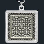 Colar Banhado A Prata Motif de Mandala Preto e Branco pelo Vision Studio<br><div class="desc">Um motivo de mandala preto e branco trazido para você pelo Vision Studio. Mandala é uma palavra sânscrita para o círculo e representa o Universo no Hinduísmo e no Budismo. Mandalas devem ter um efeito calmante sobre as pessoas, então se você quer um pouco de calma no seu comprar de...</div>
