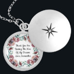 Colar Banhado A Prata Obrigado Por Levantar O Homem Dos Meus Sonhos<br><div class="desc">Um belo colar floral para a mãe da noiva ou do noivo. Obrigado por levantar o homem dos meus sonhos,  Obrigado por criar as mulheres dos meus sonhos. O texto é editável.</div>