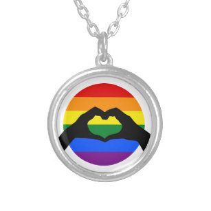 Colar Banhado A Prata Orgulho gay LGBT Rainbow e Heart Mand Silhouette