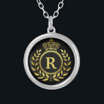 Colar Banhado A Prata Ouro real do preto da grinalda do louro da coroa<br><div class="desc">Projetado no preto e no ouro do falso,  isto design direito-inspirado inclui um motivo elegante da grinalda e da coroa do louro no estilo do art deco. Sua letra personalizada do monograma enche o centro. Use o modelo fácil para adicionar seu texto.</div>