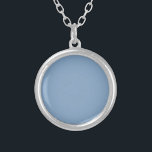 Colar Banhado A Prata Pasta azul poeirenta de cor sólida<br><div class="desc">Design de pasta azul poeirenta de cor sólida.</div>