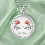 Colar Banhado A Prata Rosa de junho do mês de nascimento<br><div class="desc">Colar de Rosa de junho de flor do mês de nascimento com ilustração de um rosa. Abaixo da flor, o nome é escrito em uma letra elegante. Por baixo do nome, ele diz "June - Rosa", indicando que o mês de nascimento do dono é junho e que sua flor de...</div>
