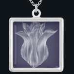 Colar Banhado A Prata Tulipa monocromática III<br><div class="desc">Floral</div>