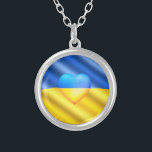 Colar Banhado A Prata Ucrânia Flag Necklace Heart - Liberdade<br><div class="desc">Apoiar os Colares de Bandeiras da Ucrânia - Liberdade - Paz - Bandeira da Ucrânia - Juntos! Você também pode transferir o suporte à Ucrânia para mais de 1000 produtos Zazzle! Estamos Com A Ucrânia!</div>