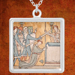 Colar Banhado A Prata Um Mártico de Ruas. Thomas Becket na Arte<br><div class="desc">NOTA BEM: Dada a complexidade do design, o tamanho GRANDE funciona melhor. Em Bures, Normandia, no seu tribunal de Natal de 1170, Henrique II, Rei da Inglaterra, tinha perguntado: "Que drones e traidores miseráveis eu nutrimos e criei em minha casa que deixaram o seu Senhor ser tratado com tão vergonhoso...</div>