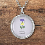 Colar de Flores de Pansy Selvagem Botânica<br><div class="desc">Um colar com uma ilustração Botânica da Flor de Pansy Selvagem em Pastel Color (Viola tricolor) e um texto personalizável: perfeito para presente de aniversário. Violet é a flor de nascimento de fevereiro,  a flor de Capricórnio e é um significado simbólico de amor,  admiração e memória.</div>