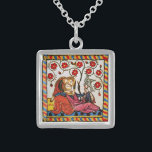 COLAR DE PRATA ESTERLINA PARCHE DE DIA DE OS NAMORADOS DE AMOR ETERNO<br><div class="desc">Arte fina antiga e expressiva colorida. Miniatura alemã heráldica medieval de 1200 amantes românticos num jardim floral com um pássaro branco, misturada com efeitos pergaminhos castanhos velhos. Fácil de personalizar como cerimônia de casamento, cartão de anúncio nupcial, cartões de lugar, guardar a data, cartões de agradecimentos, chás românticos, chás de...</div>