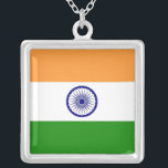Colar Elegante com Bandeira da Índia<br><div class="desc">Celebre seu amor pela Índia com nosso incrível colar com a bandeira da Índia! Este colar maravilhosamente trabalhado é o acessório perfeito para quem quer que queira expressar seu orgulho na cultura indiana. As cores vibrantes da bandeira indiana são mostradas de forma destacada, fazer-a como uma adição única e significativa...</div>