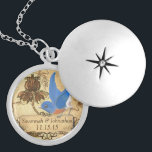 Colar Medalhão Aniversário do Casamento de Lucky Vintage Bluebird<br><div class="desc">Colares de Manutenção Escolha Silver Plated Dourado Finish ou Sterling Silver Prated Personalised Anniversário Personalizado Exclusivo Dif Casos de Festa de casamento de Manutenção - para alterar a cor de fundo - clique em personalizar - clique em edit - escolha a última ferramenta no menu suspenso e escolha entre uma...</div>
