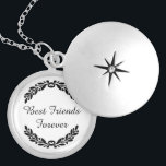 Colar Medalhão Os melhores amigos citam para sempre a crista da<br><div class="desc">Os melhores amigos são escritos para sempre em um roteiro bonito no centro, e cercados por uma grinalda frondosa aberta na parte superior e na parte inferior. Preto no fundo branco. Um momento à moda e memorável para seu melhor amigo ou mesmo para um namorada, uma noiva, ou umas damas...</div>