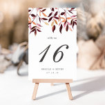 Colheita | Cartão de Número de Tabela de Folhagem<br><div class="desc">As placas de números de tabela rusticadas elegantes apresentam uma borda superior das folhas de queda de aquarela em tons ricos de outono de burgundy, roxo e ouro plum, com o número da sua tabela, data do evento e texto personalizado adicional abaixo. Design repete-se no lado oposto. Coordena-se com a...</div>