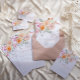 Adesivo Bebê Em Sangue | Primavera Blush & Teal Chá Floral (Baby In Bloom | Blush & Teal Spring Baby Shower Collection Mock-up)