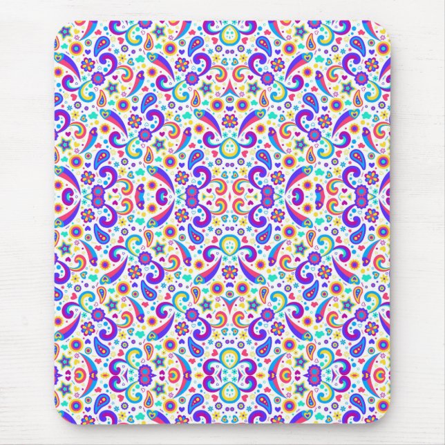 Colorful mouse pad features an intricate floral  (Frente)
