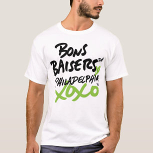 "Com amor" no t-shirt francês