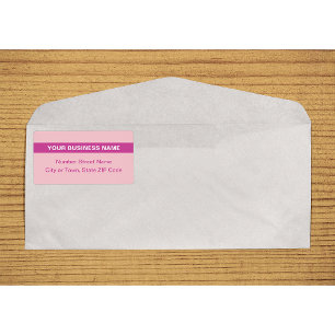 Com base em texto com etiqueta de envio rosa desta