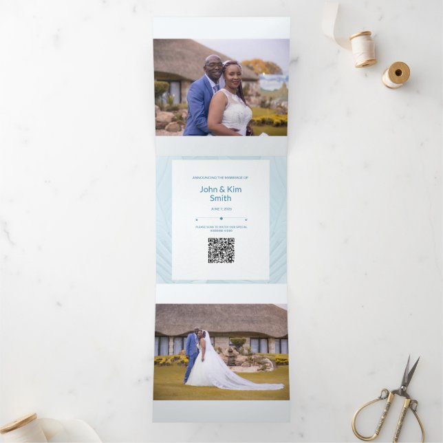 Com Dobra Tripla Anúncio especial de adição de fotos em três folhas (Dentro)