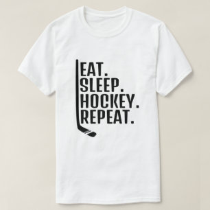 Coma uma camiseta de hóquei no sono