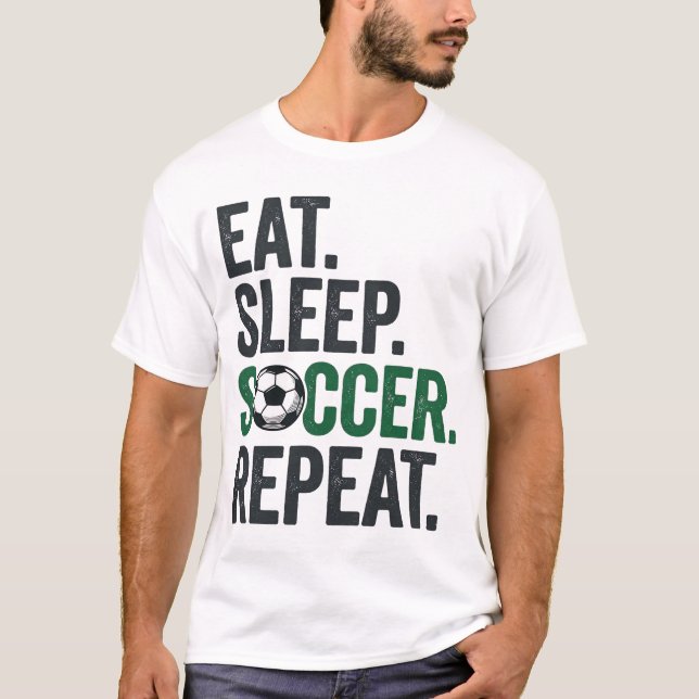 Comer Dormir Futebol Repetir Camisa Vintage Design (Frente)