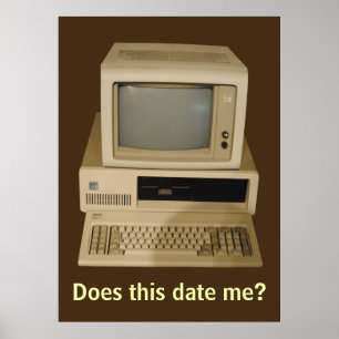 Computador de secretária velho data-me poster