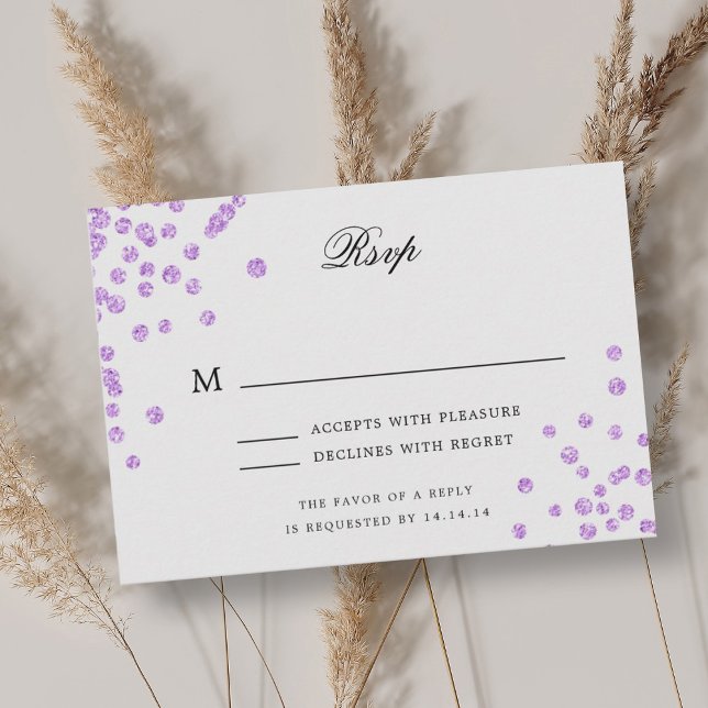 Confetti RSVP Purple do Casamento de Script Elegan (Elegant Script Wedding RSVP Purple Confetti )