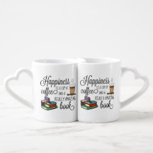 Felicidade é uma taça de café e um livro incrível