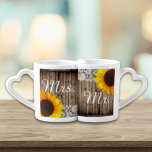 Conjunto De Caneca De Café rústico lace celeiro de madeira girassol País de g<br><div class="desc">Rustic Lace Barn Wood Sunflower Country Sr. e Sra. Coffee Mug Set é uma encantadora adição a qualquer fazenda ou cozinha ao estilo country. Apresentando delicados padrões de rendas, texturas naturais de madeira de celeiro e designs vibrantes de girassol, estas canecas misturam calor rústico com elegante charme country. Perfeito para...</div>